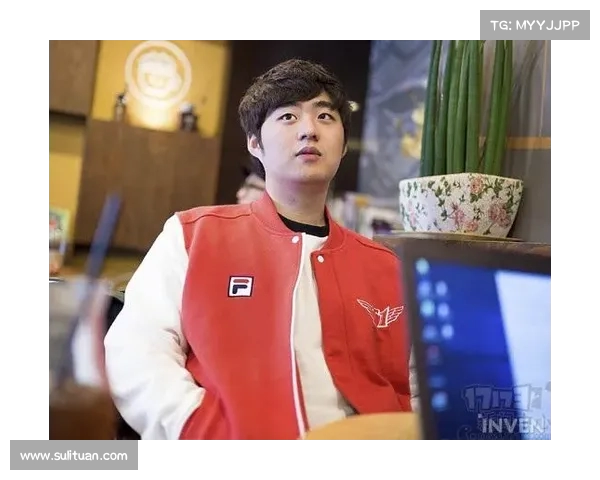 德甲边卫崛起之路：从默默无闻到顶级防线核心的成长故事